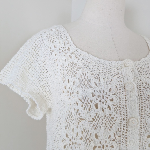 Crochet Button Down Cardigan Short Sleeve See-through Floral - Picture 4 of 10